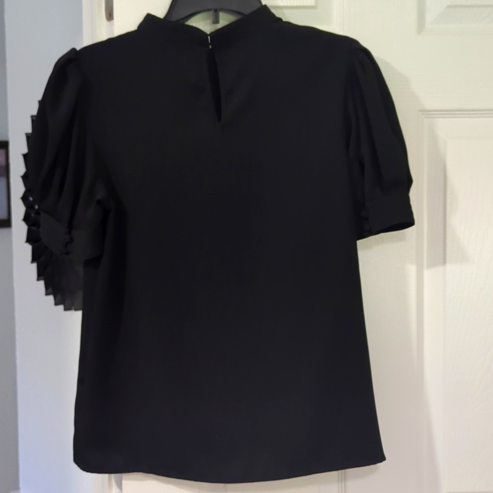 Express Elegant Black Women's Medium Top - Picture 4 of 8